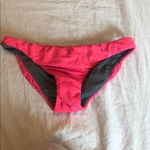 Jolyn vollyball bottoms